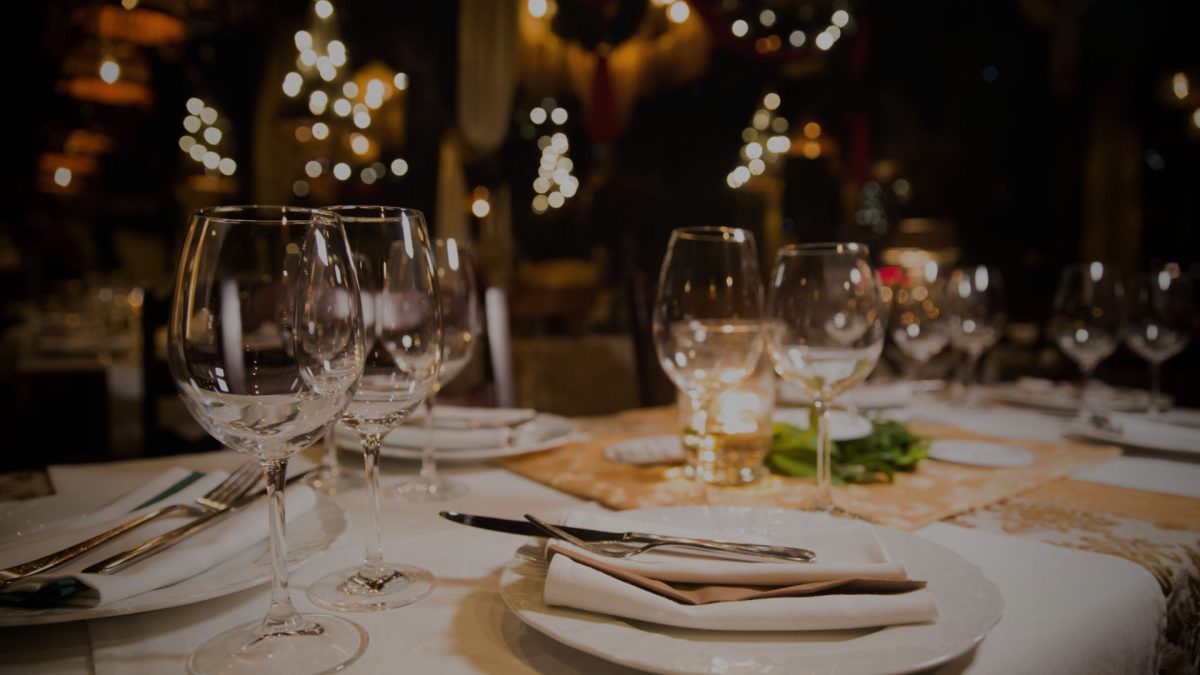 Cruisefire Dine & Drive Event – exklusive Ausfahrt mit Sportwagen wie Ferrari, Lamborghini, Porsche und McLaren kombiniert mit Fine Dining und Networking für Unternehmer