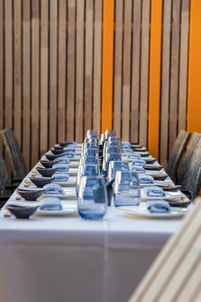 Cruisefire Dine and Drive Summer Edition 2025 – Sportwagen-Ausfahrt mit Ferrari, Lamborghini, Porsche und McLaren, Networking Dinner auf der Dachterrasse des Mandarin Oriental München