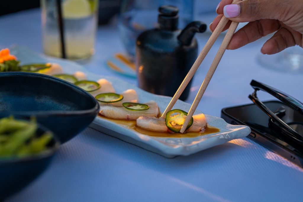 Cruisefire Dine and Drive Summer Edition 2025 – Sportwagen-Ausfahrt mit Ferrari, Lamborghini, Porsche und McLaren, Networking Dinner auf der Dachterrasse des Mandarin Oriental München
