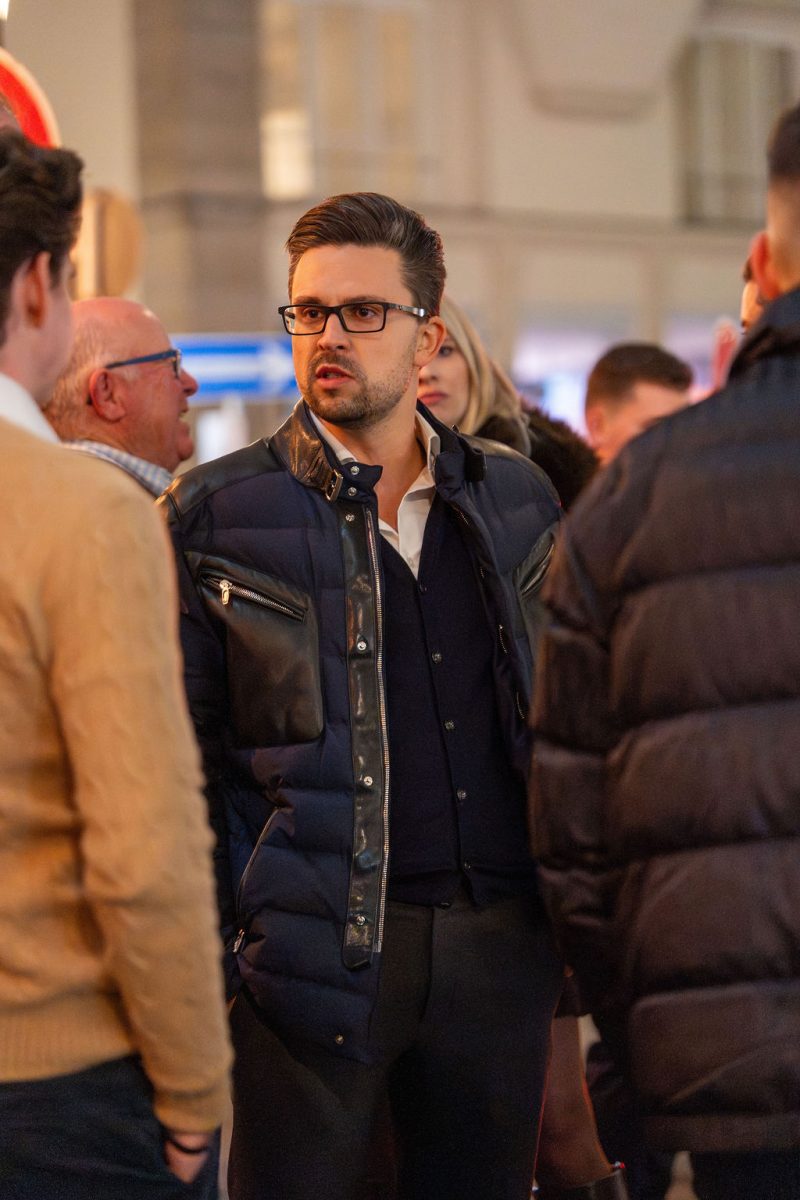 Dine & Drive 2026 – exklusives Unternehmer-Dinner in der Burger & Lobster Bank in München mit Sportwagen und Networking.