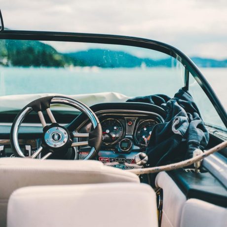 Summer Drive 2019 – Sportwagentour von Cruisefire von Lech über die Dolomiten. Mit Helikopter-Flügen in den Alpen und Bootserlebnis am Wörthersee. Mit Ferrari, Lamborghini, Porsche und McLaren quer durch die Alpen.